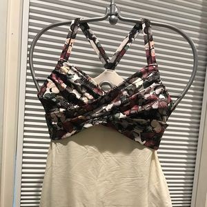 Lululemon wrap it up size 6